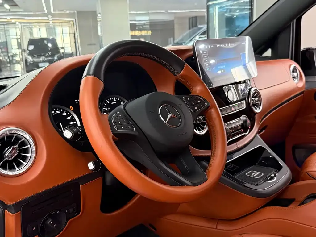 Mercedes-Benz Vito 2023 из CN, фото 5