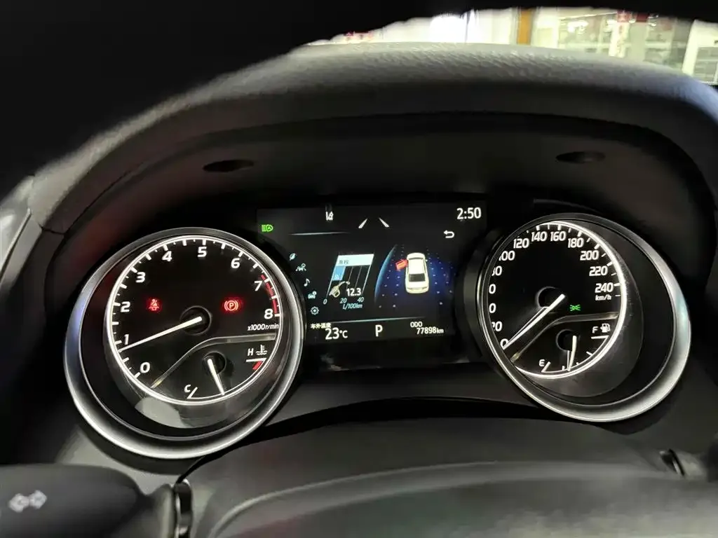 Toyota Camry 2022 из CN, фото 4