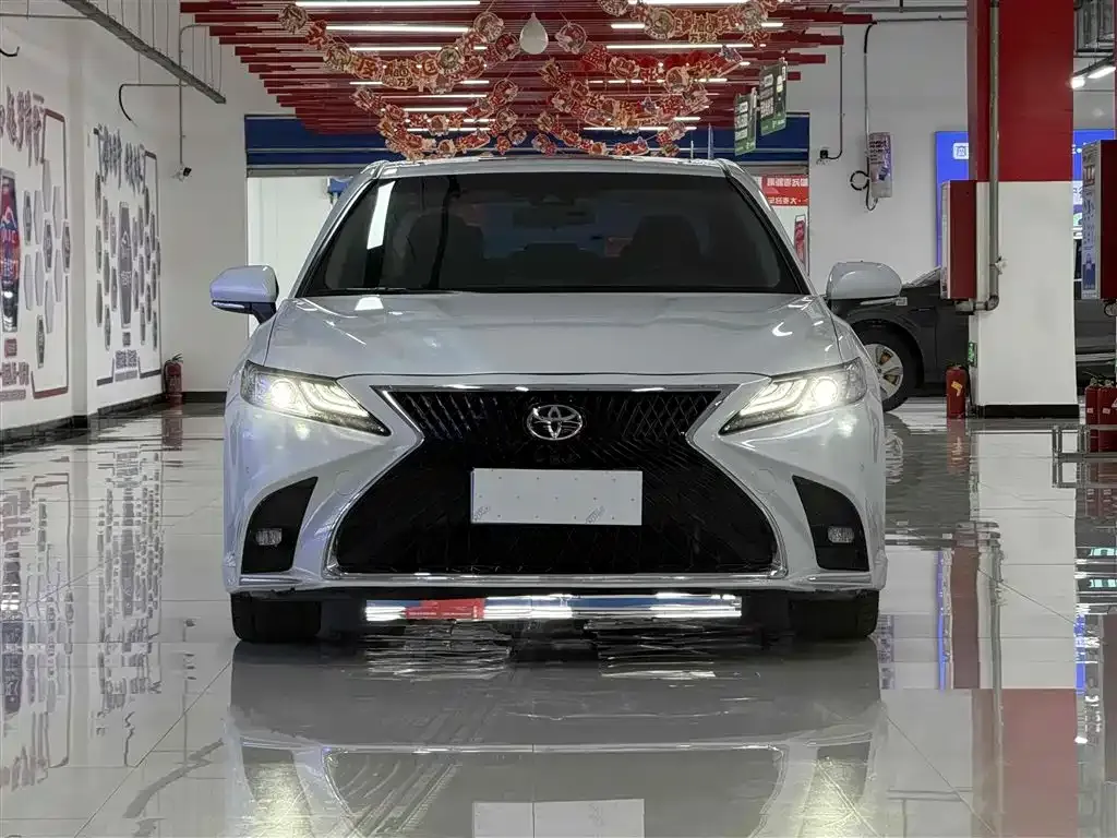 Toyota Camry 2022 из CN, фото 7
