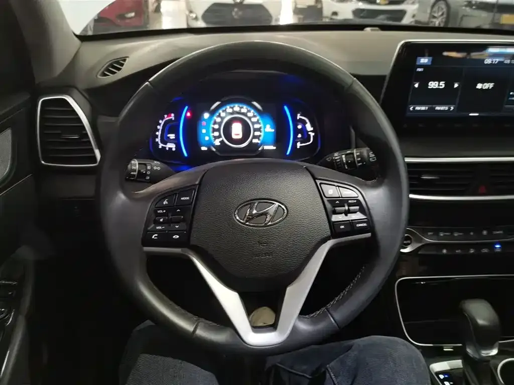 Hyundai Tucson 2021 из CN, фото 8