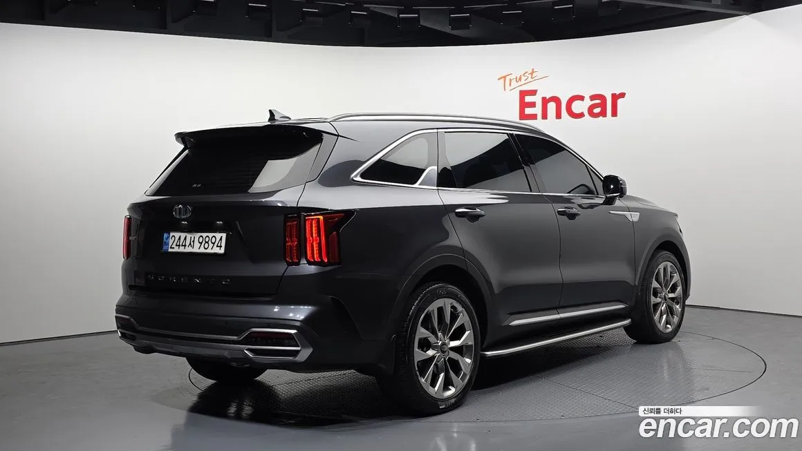 Kia Sorento — фото 2