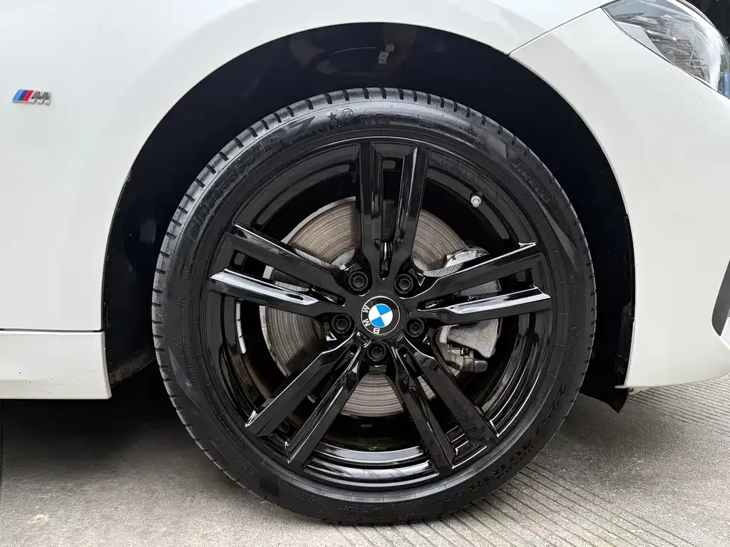 BMW 1 Series 2023 из CN, фото 4