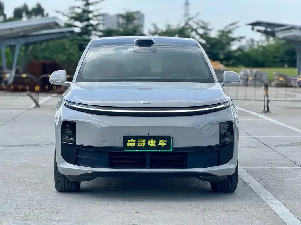 Li Auto L6 2024 из CN, фото 2