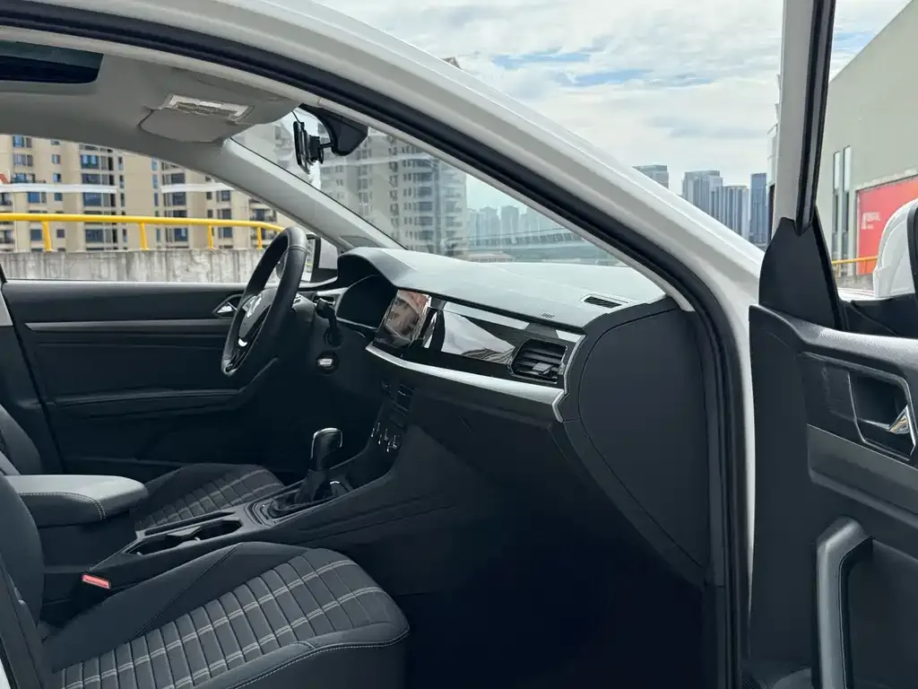 Volkswagen Lavida 2022 из CN, фото 9