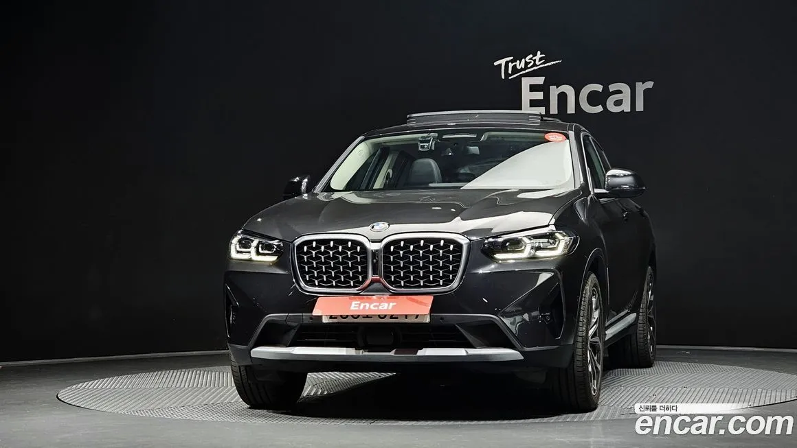 BMW X4 2025 из KR, фото 3