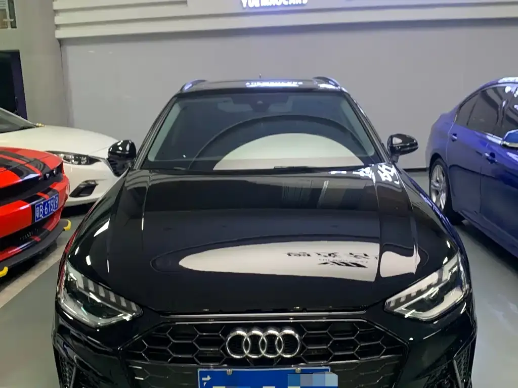 Audi A4 (Import) 2023 из CN, фото 1