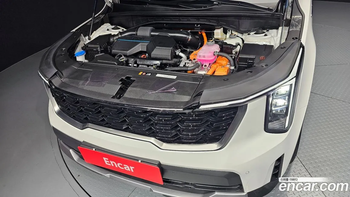 Kia Sorento — фото 6