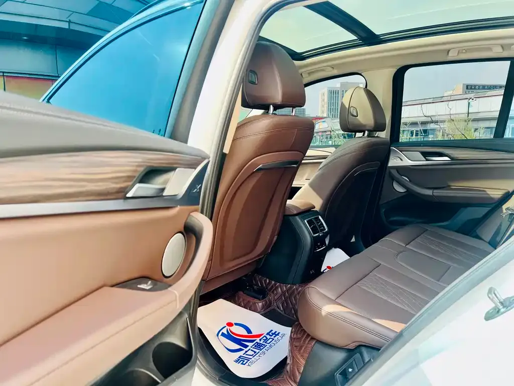 BMW X3 2023 из CN, фото 8