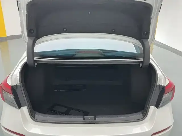 Honda Civic 2023 из CN, фото 10