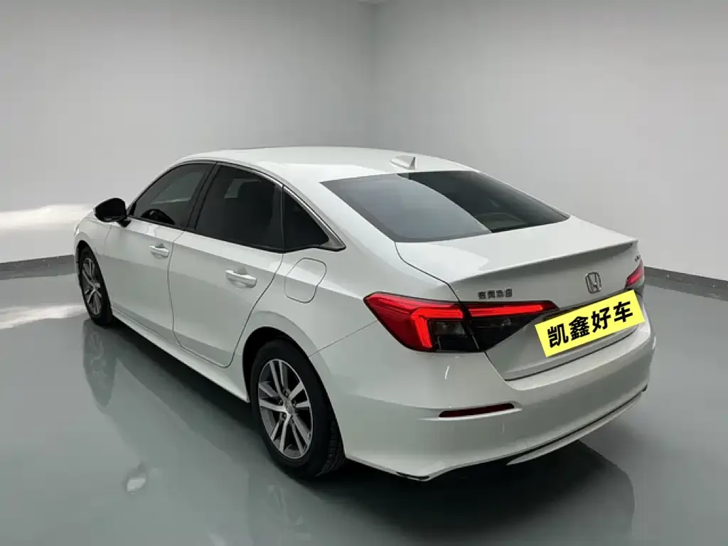 Honda Civic 2023 из CN, фото 4