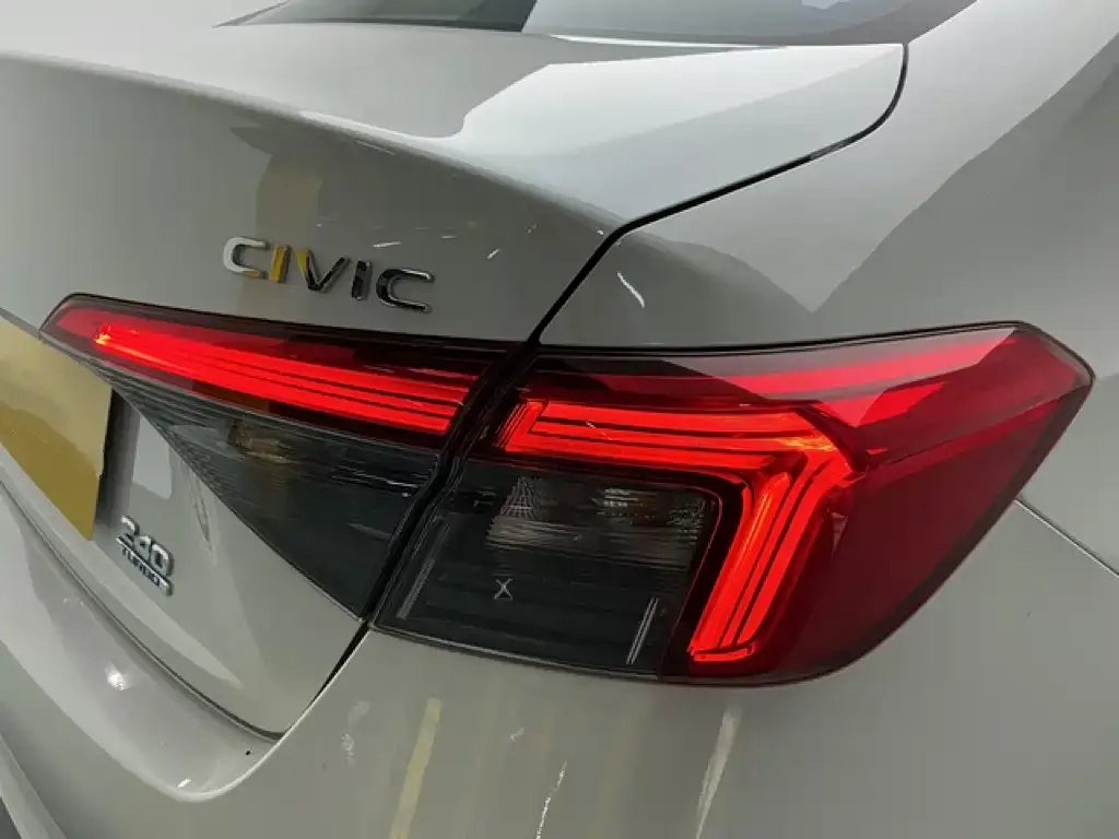 Honda Civic 2023 из CN, фото 7