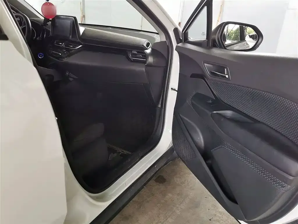 Toyota IZOA 2021 из CN, фото 7