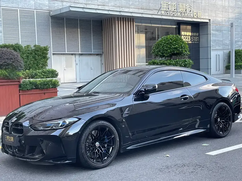 BMW M4 2023 из CN, фото 1