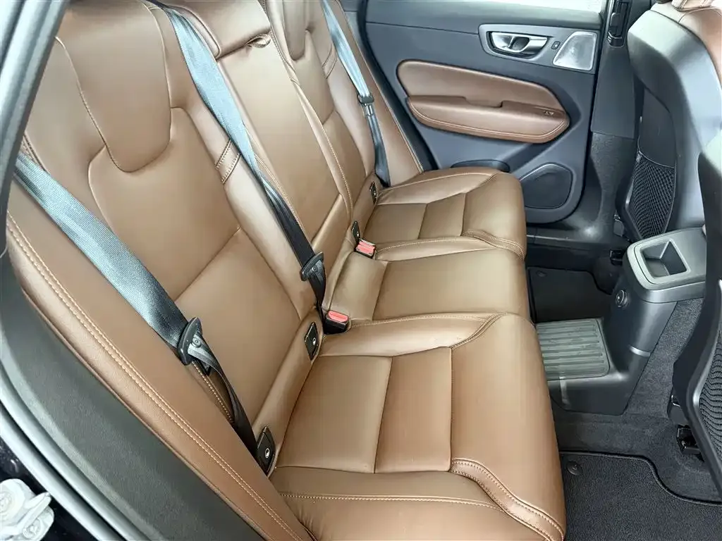 [object Object] XC60 PHEV 2023 из CN, фото 9