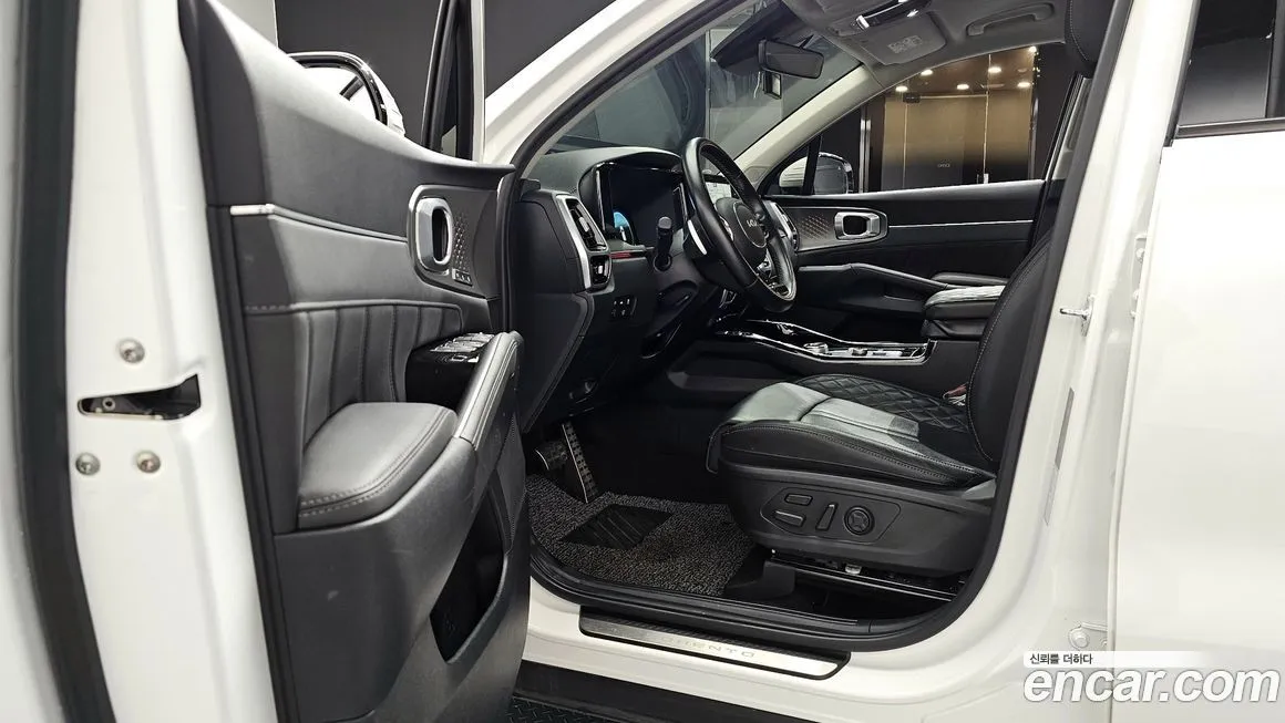 Kia Sorento — фото 10