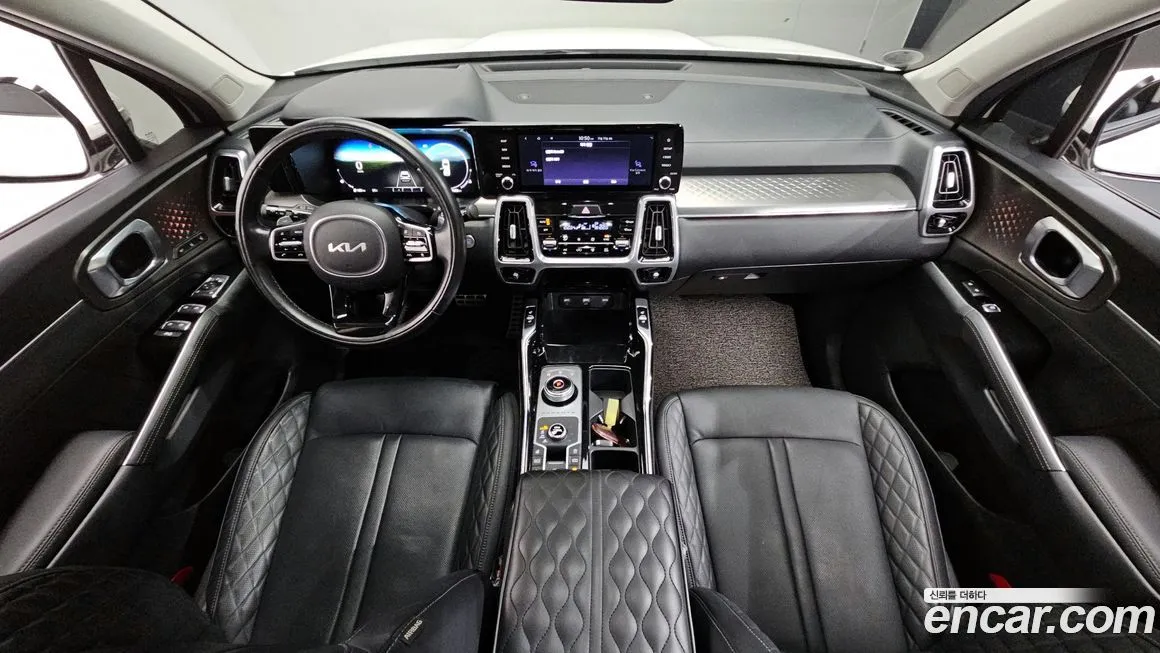 Kia Sorento — фото 7
