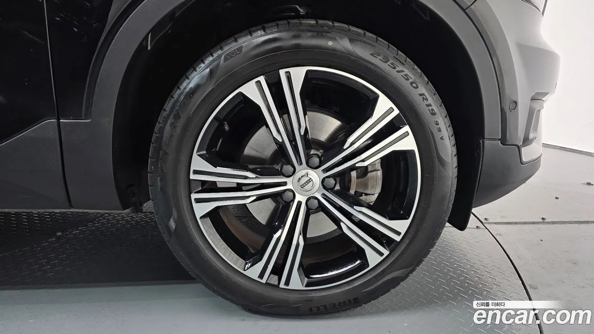 Volvo XC40 2022 из KR, фото 5