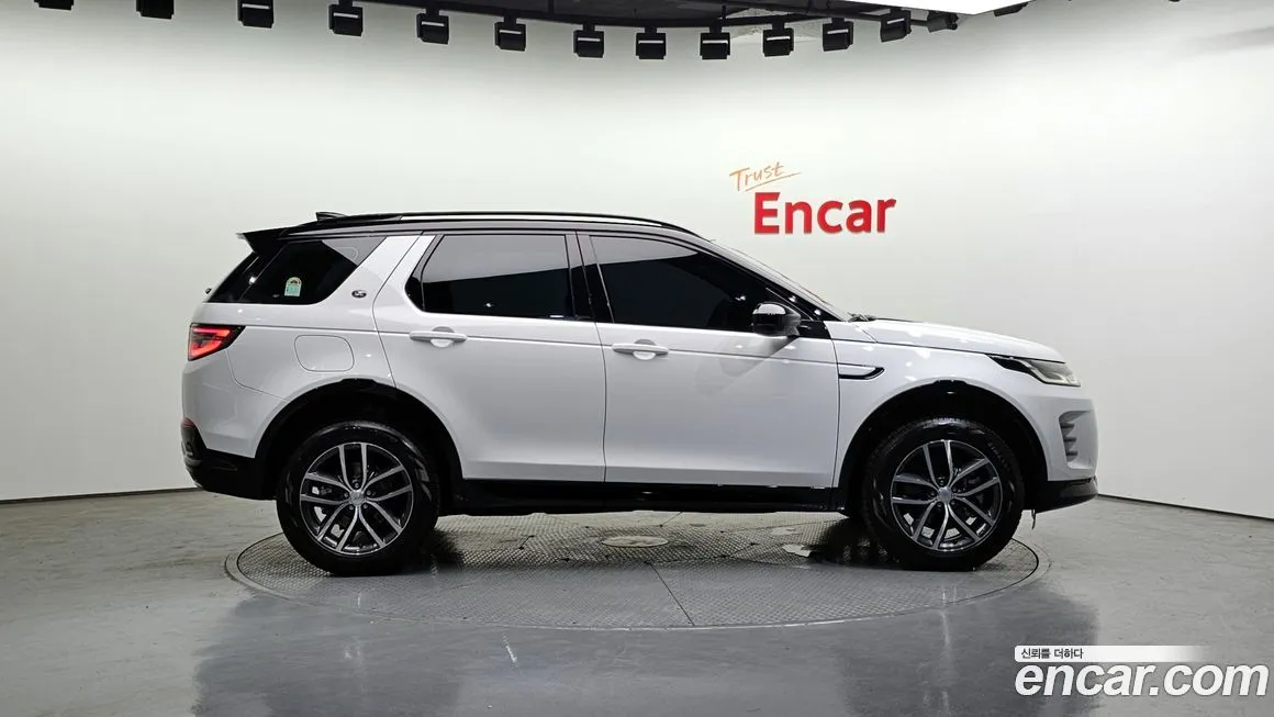 Land Rover Discovery Sport — фото 6