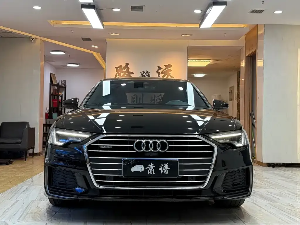 Audi A6L 2022 из CN, фото 1