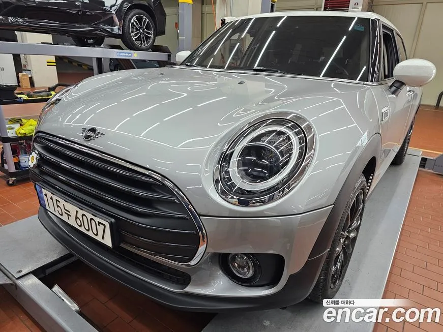 Mini Clubman — фото 1