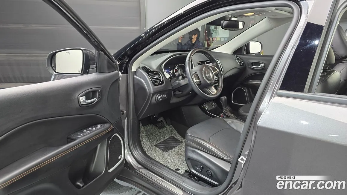 Jeep Compass 2021 из KR, фото 10