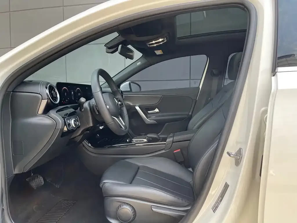 Mercedes-Benz A-Class 2022 из CN, фото 6