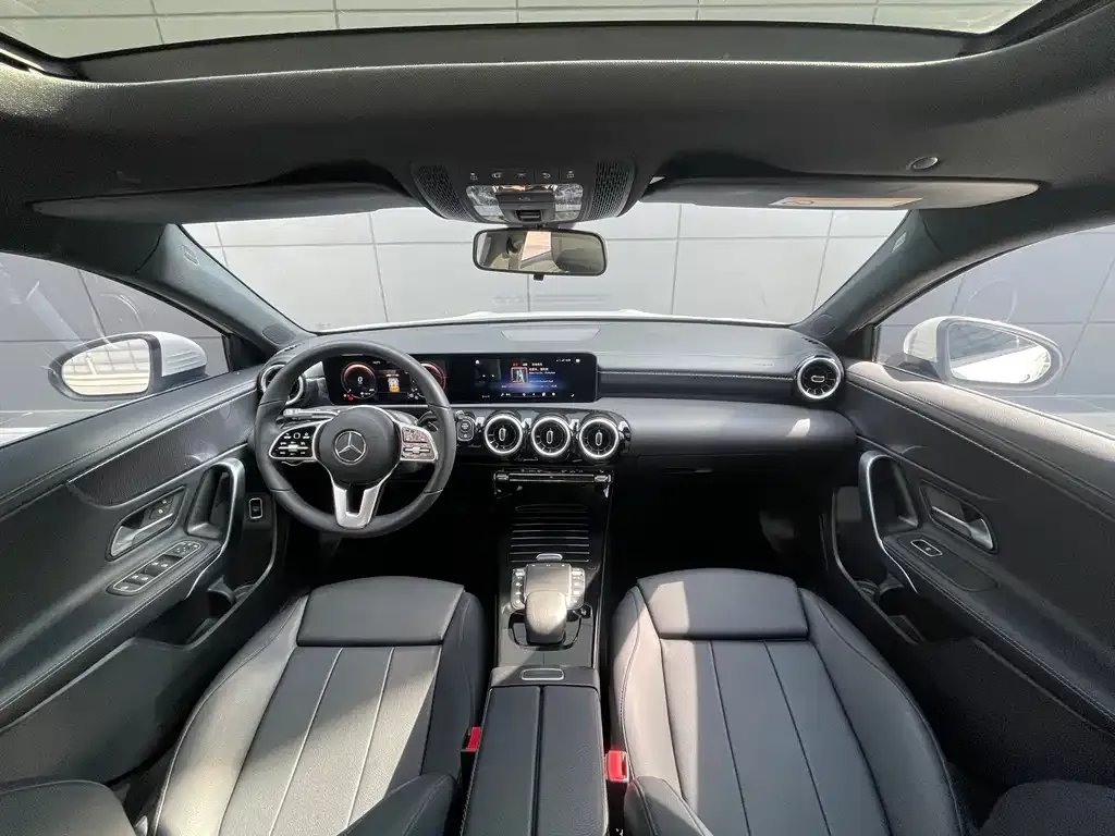 Mercedes-Benz A-Class 2022 из CN, фото 8