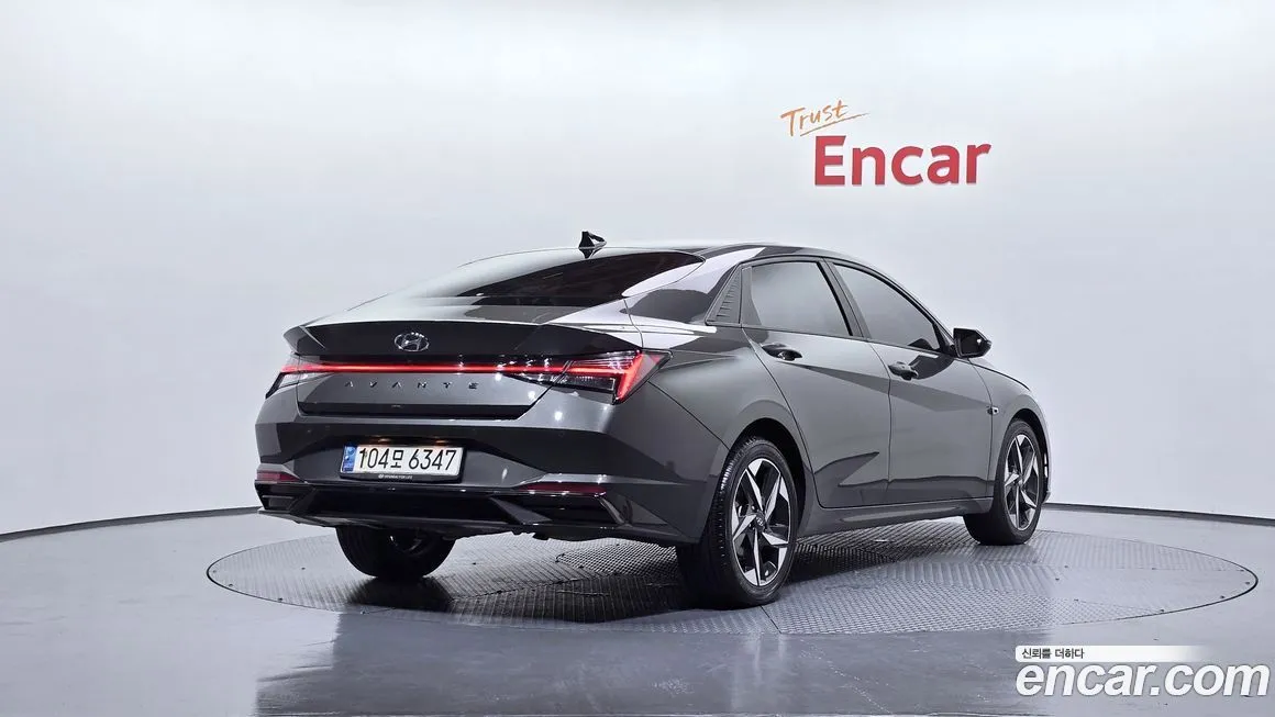 Hyundai AVANTE — фото 2