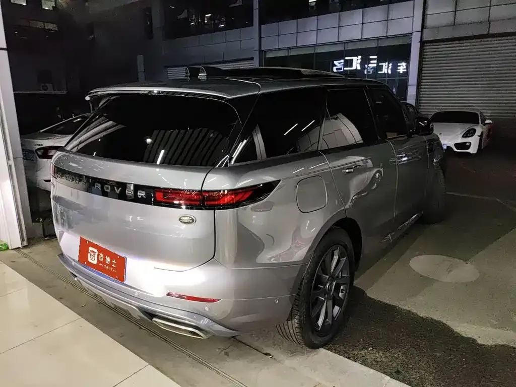 Land Rover Sport 2023 из CN, фото 2