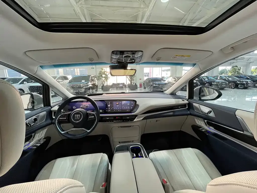 Buick Century 2024 из CN, фото 9