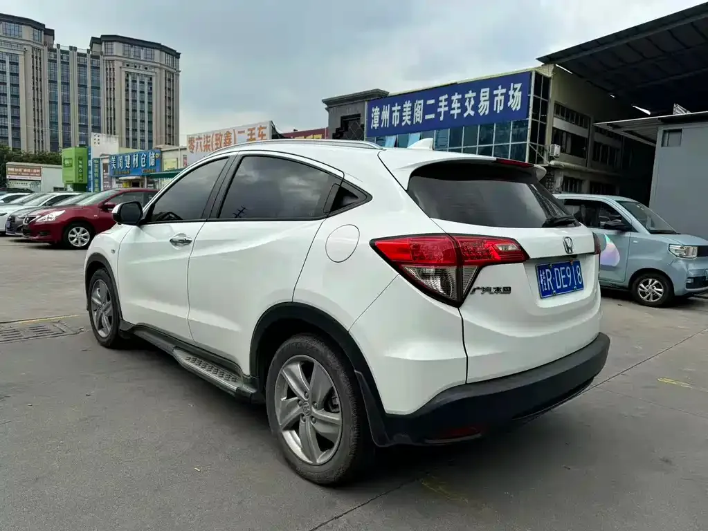 Honda Vezel 2021 из CN, фото 6