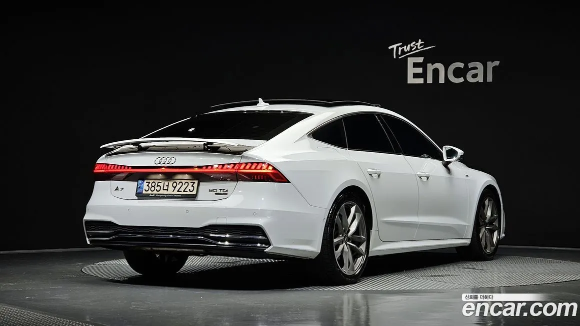 Audi A7 — фото 2