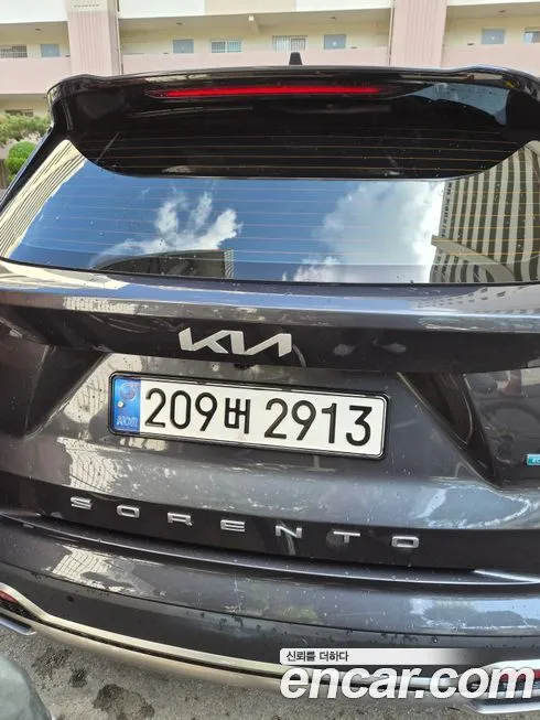 Kia Sorento — фото 1