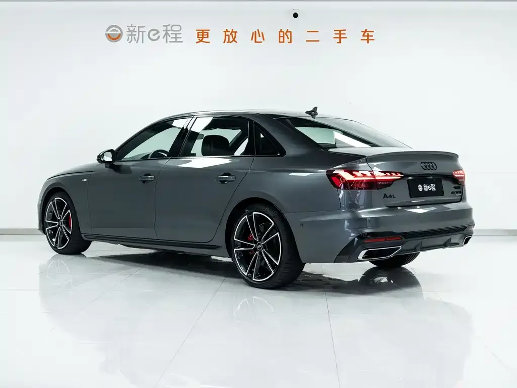 Audi A4L 2025 из CN, фото 4