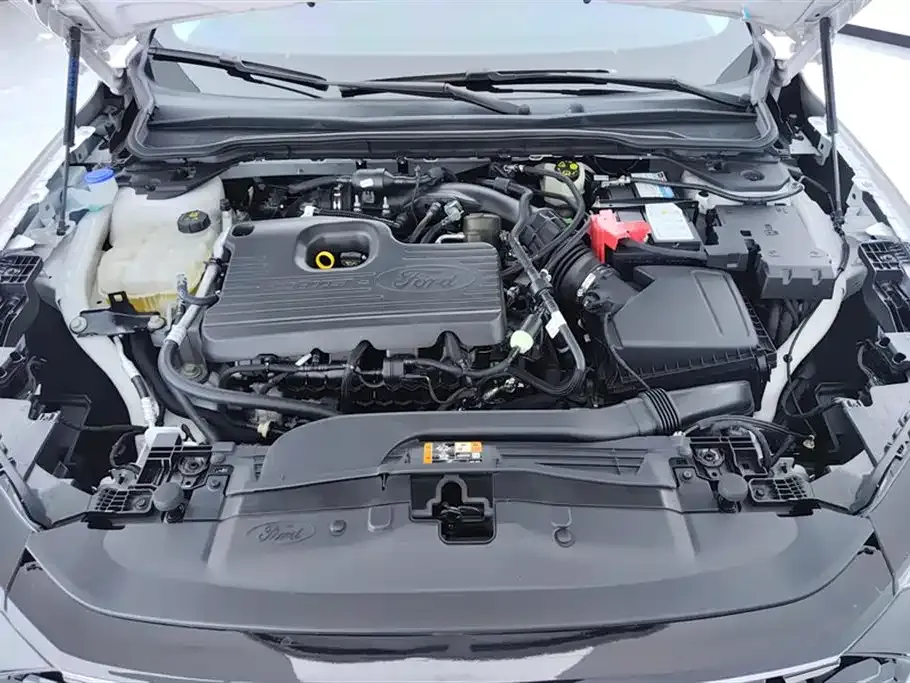Ford Mondeo 2022 из CN, фото 10