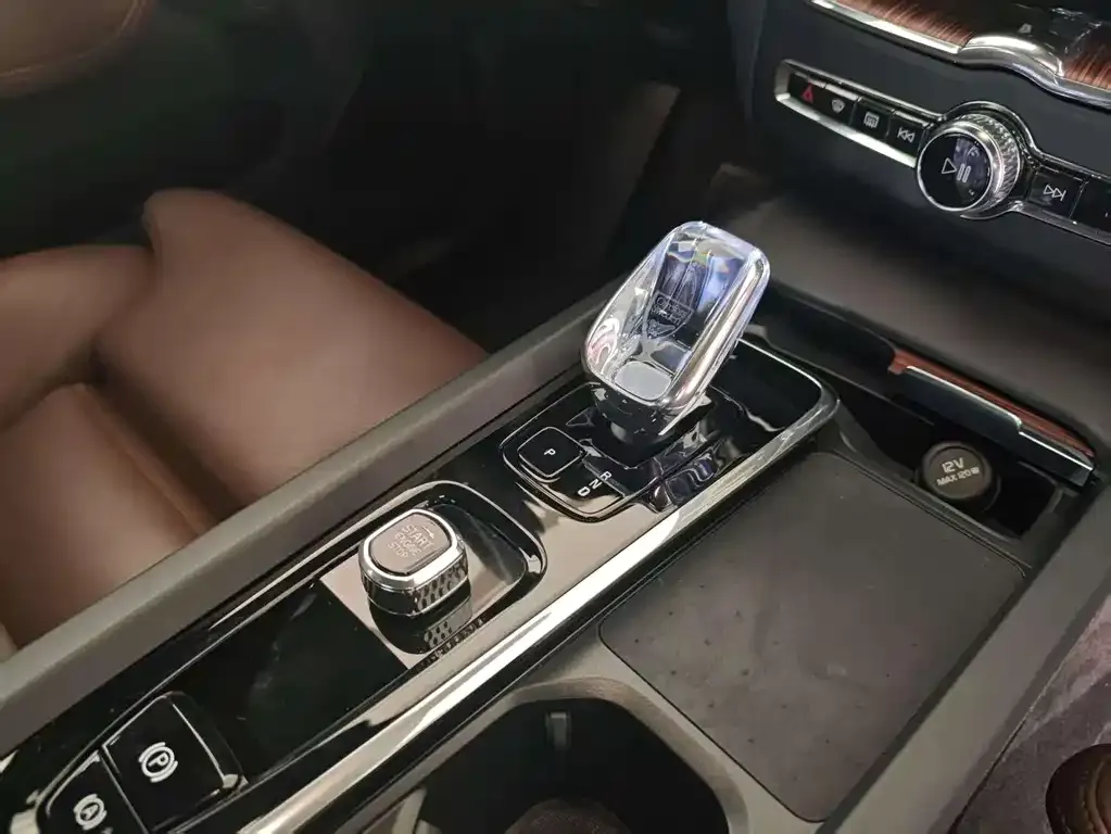 [object Object] XC60 2024 из CN, фото 10