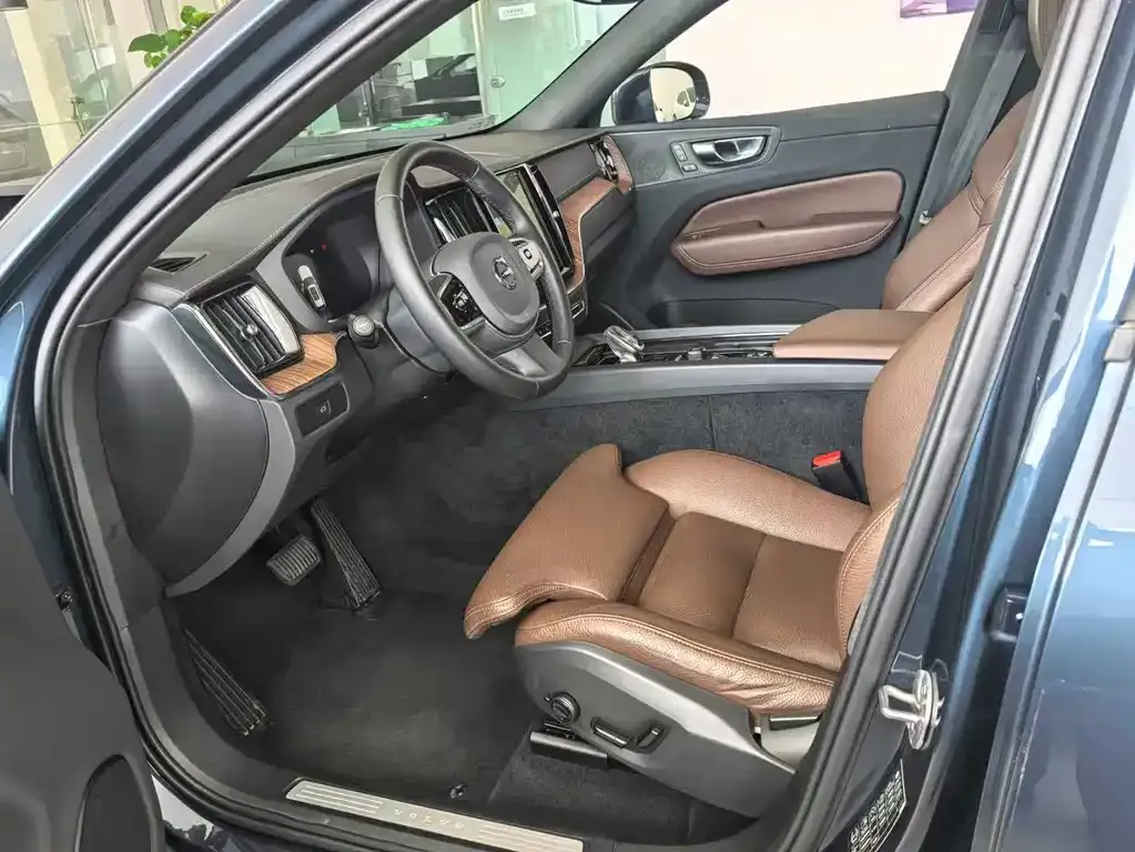 [object Object] XC60 2024 из CN, фото 4