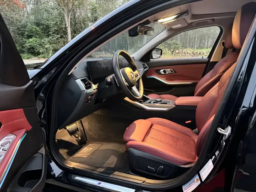 BMW 3 Series 2023 из CN, фото 4
