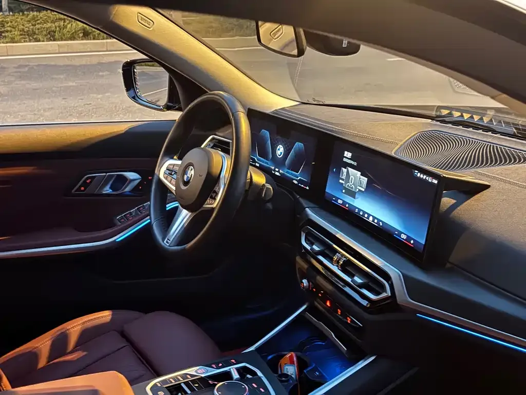 BMW 3 Series 2023 из CN, фото 6