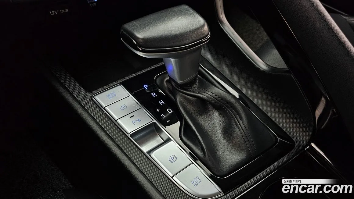 Hyundai AVANTE — фото 9