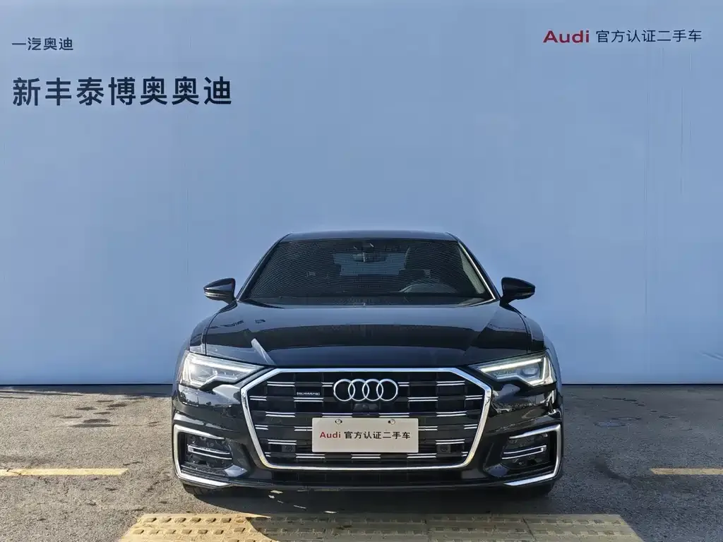 Audi A6L 2023 из CN, фото 2
