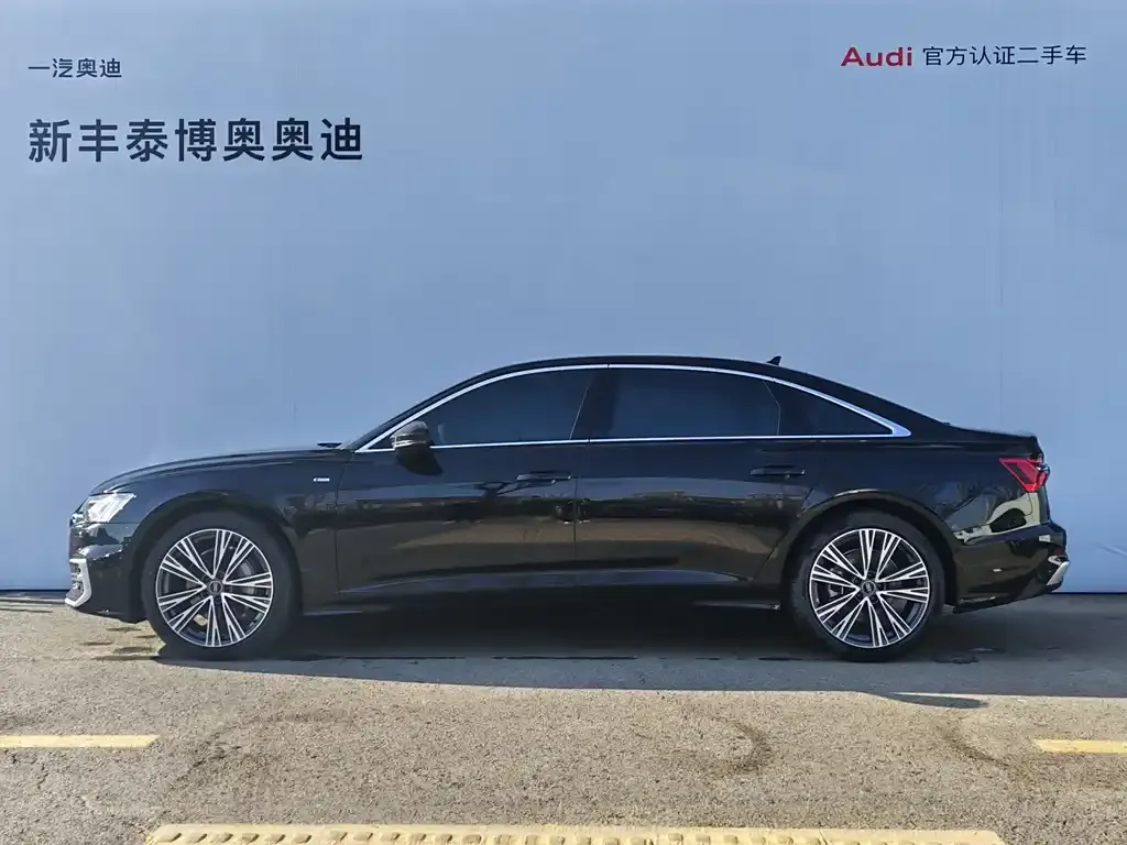 Audi A6L 2023 из CN, фото 3