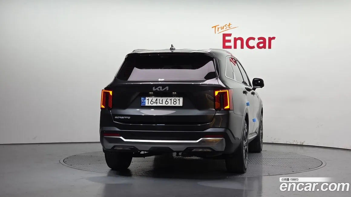 Kia Sorento — фото 4