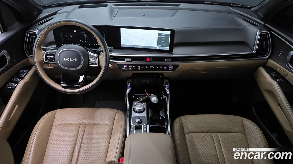Kia Sorento — фото 7