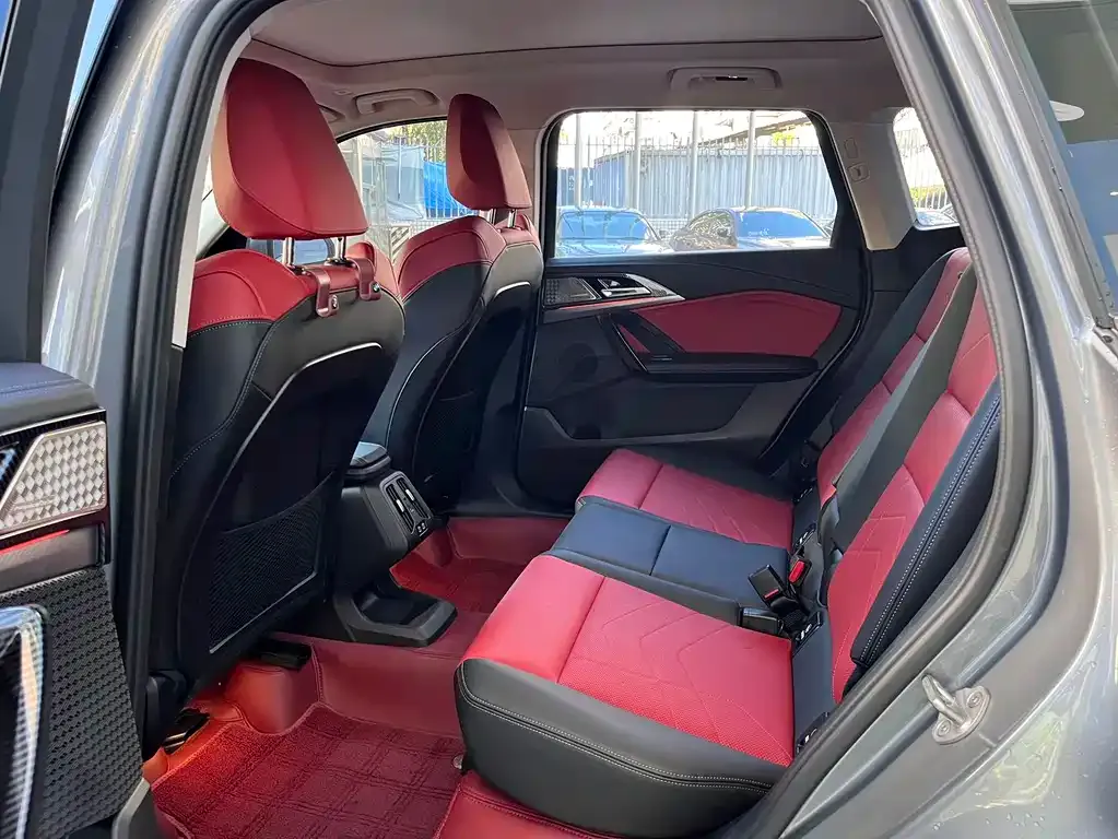 BMW X1 2024 из CN, фото 9