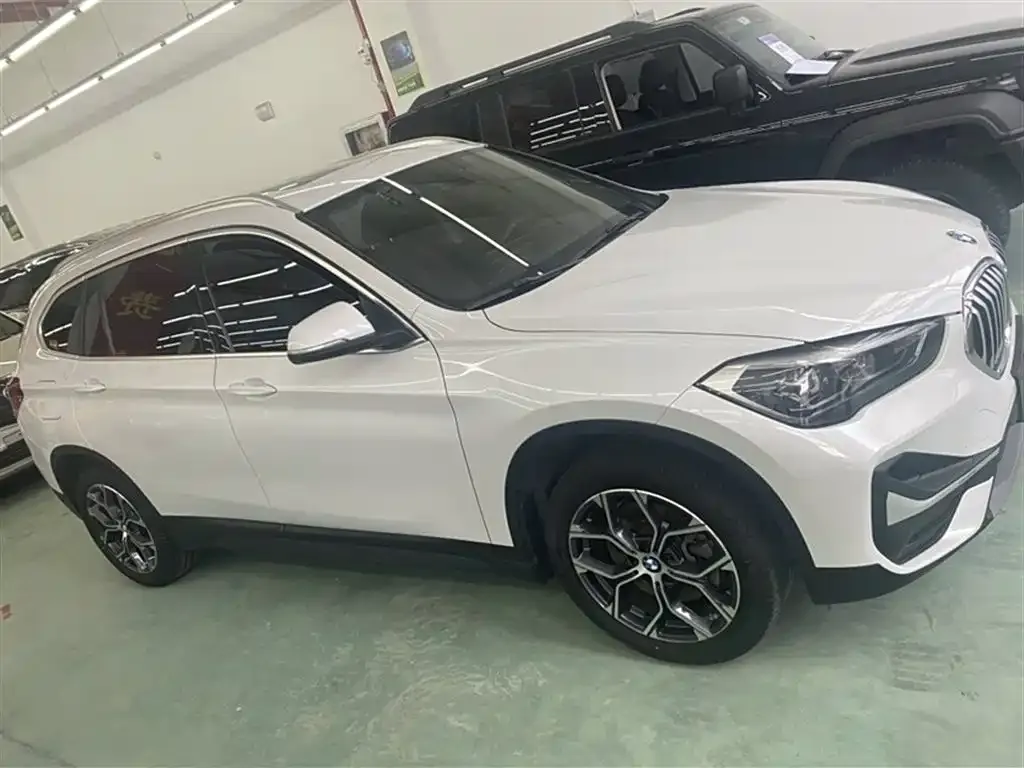 BMW X1 2021 из CN, фото 3