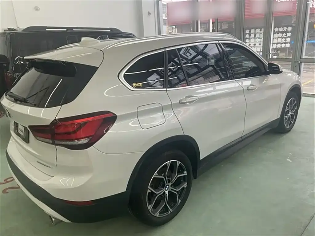 BMW X1 2021 из CN, фото 7