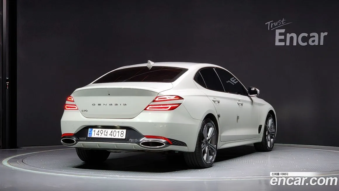 Genesis G70 — фото 2