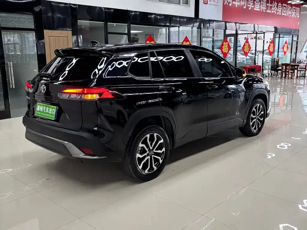 Toyota Frontlander 2022 из CN, фото 5