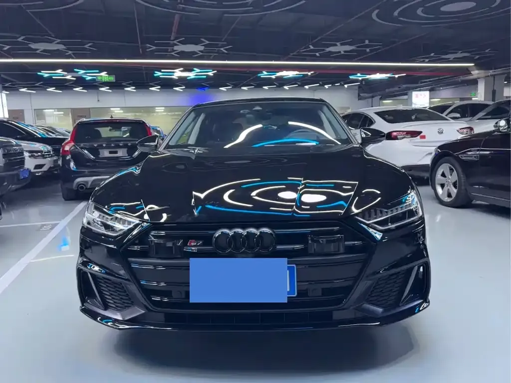 Audi A7 2021 из CN, фото 2
